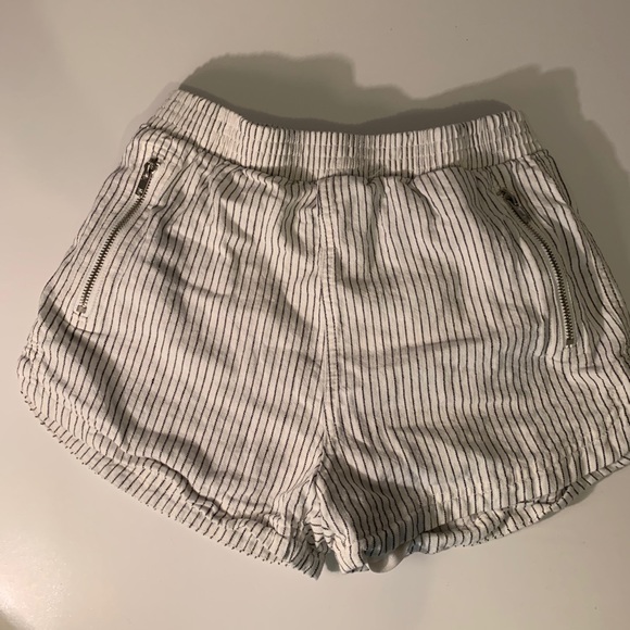XXI Striped Shorts - Picture 1 of 4